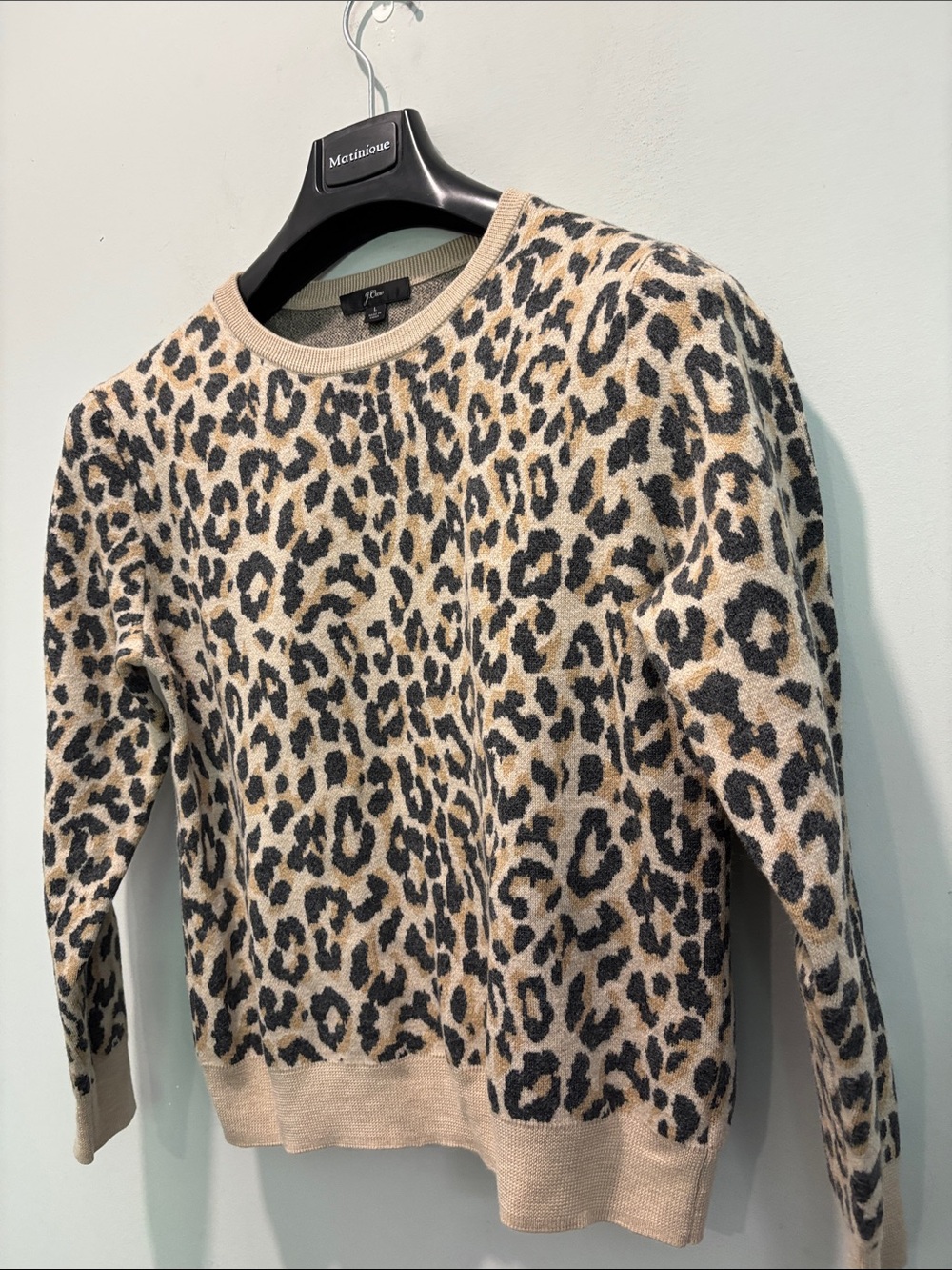 J.Crew 100% Merino Wool Leopard Crewneck Sweater Beige Brown Size M - Picture 6 of 13